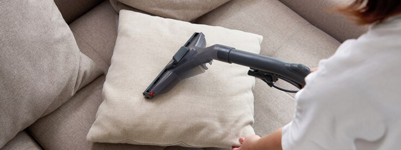 upholstery-cleaning-img04