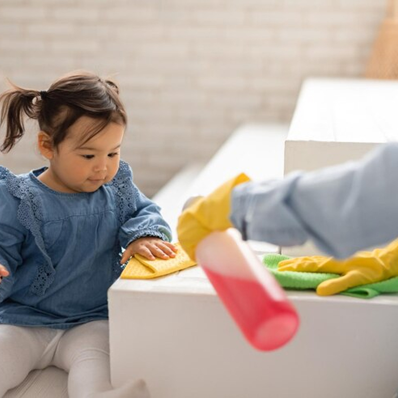 child-cleaning-img02